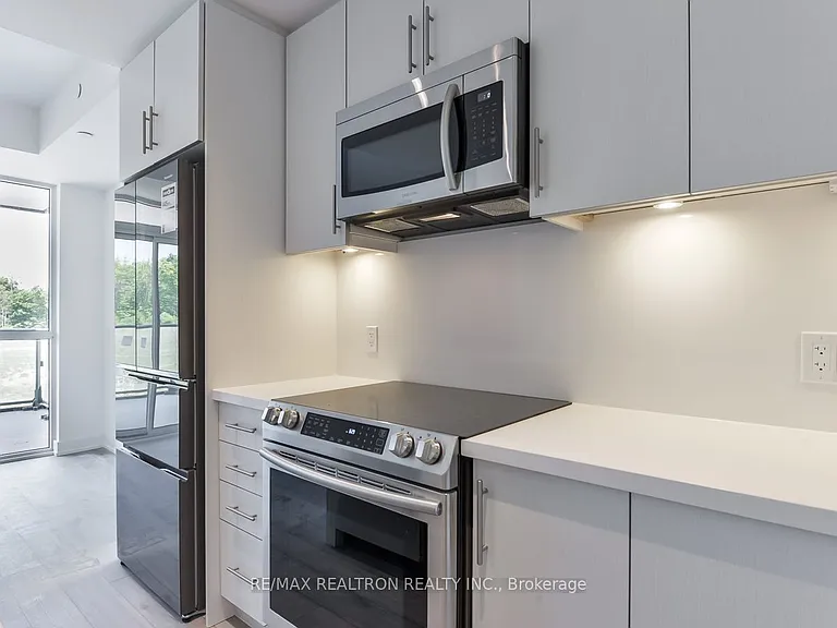 375 Sea Ray Ave #209 — Photo 5