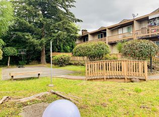 308 Summit Ave N #P2HCD8G4T, Kent, WA 98030