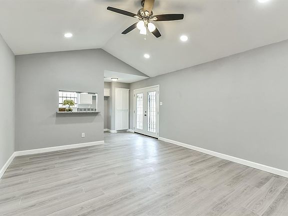 5th image of 12719 Greenshire Dr