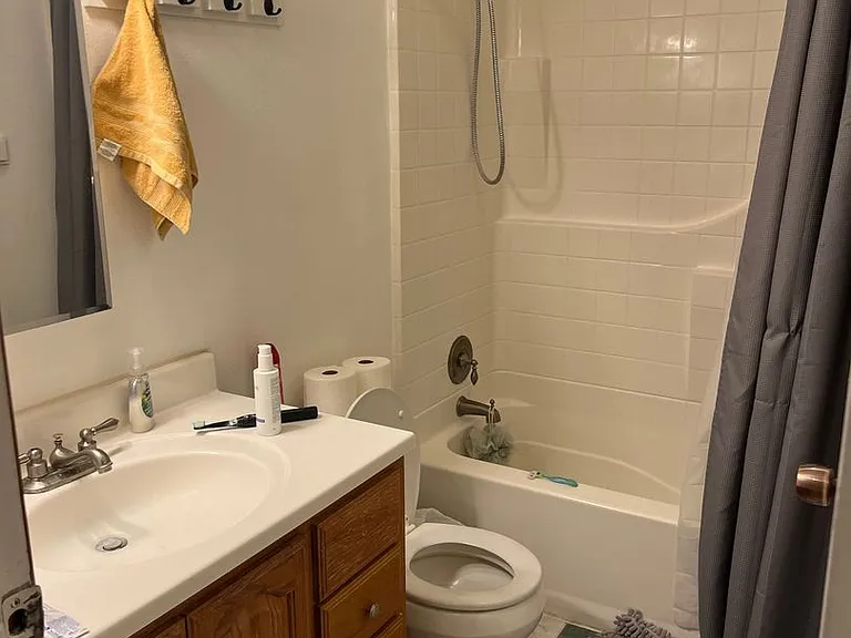 2 E Robbers Roost Ln #4 — Photo 4