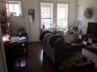 1019 Spruce St APT 2R, Philadelphia, PA 19107