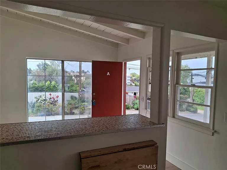 207 W La Paloma — Photo 7