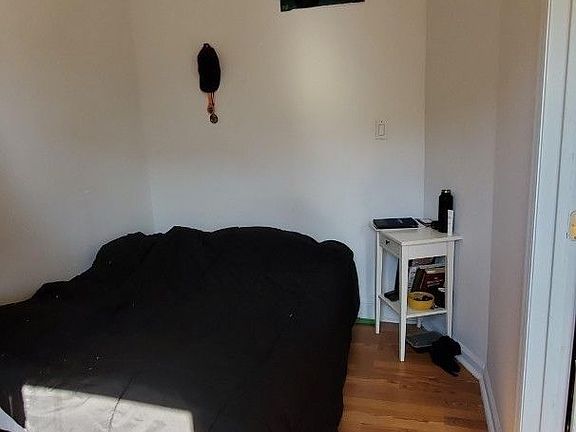 3rd image of 28-06 Steinway St #2