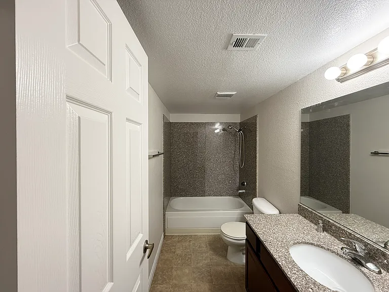 5163 Indian River Dr #201 — Photo 6