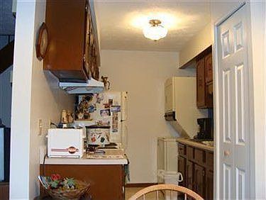5th image of 1301B Pembrooke Dr #B