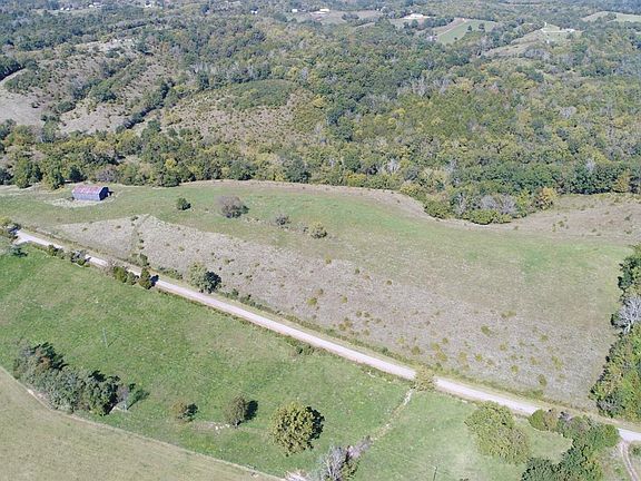 2nd image of 623 Horn Ln
