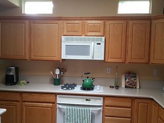 4th image of 897 Wildomar Ln