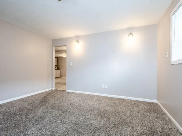 46th Street Apartments