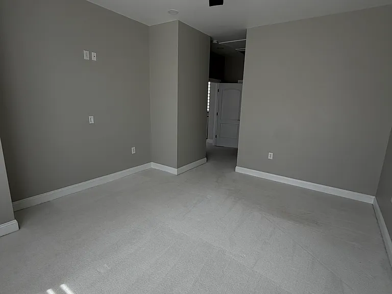 110 N 19th St #3B — Photo 15