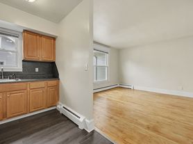 205 Elm St, West Haven, CT