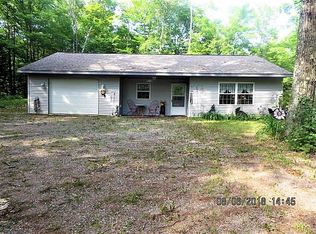 16468 Woodridge Ln, Mountain, WI 54149