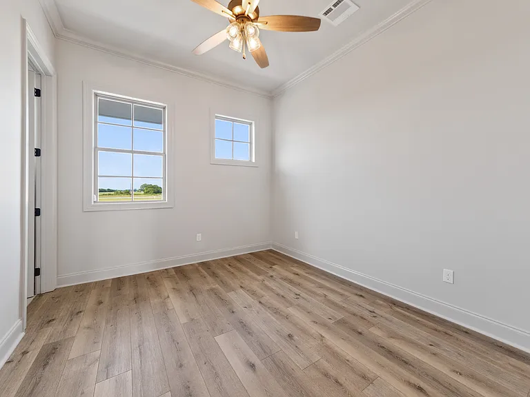 304 Sandstone Ave — Photo 12