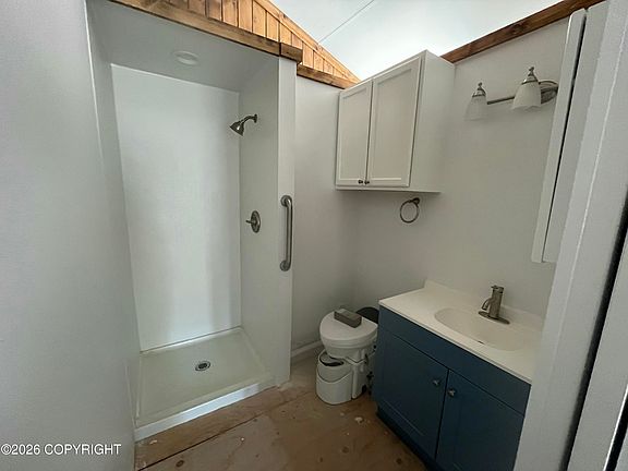 5th image of 13-3 Fales Dr