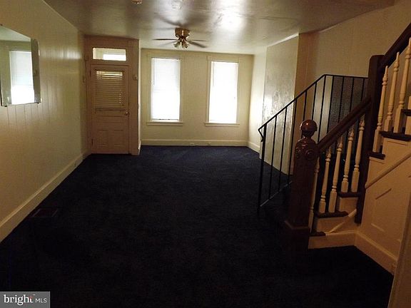 3rd image of 812 N Lombard St