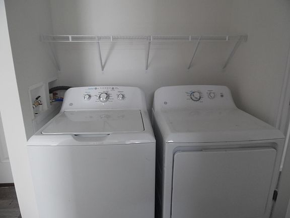 5th image of 6500 S Division Ave #114
