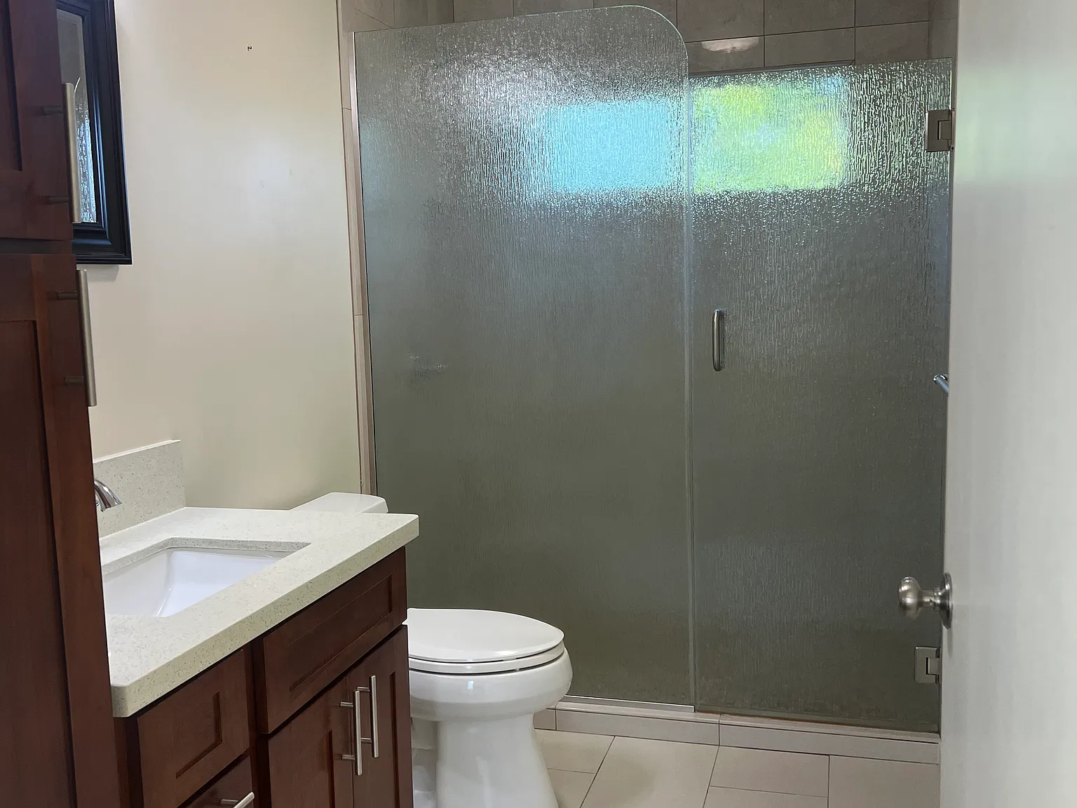 1 bed, 800 sqft, $2,400 — Photo 4