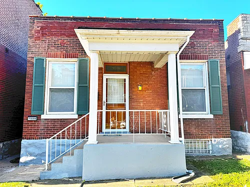 3808 Fairview Ave Photo 1