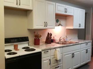 1237 12th Ave #3, Grafton, WI 53024