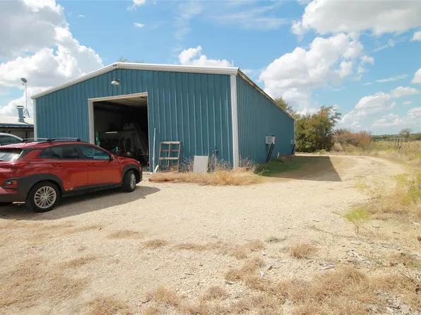 1875 County Road 466, Elgin, TX 78621