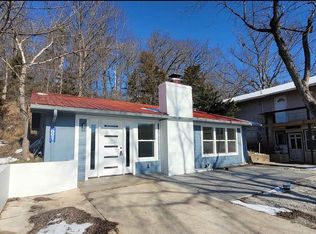 29621 Waters Edge Rd, Lincoln, MO 65338