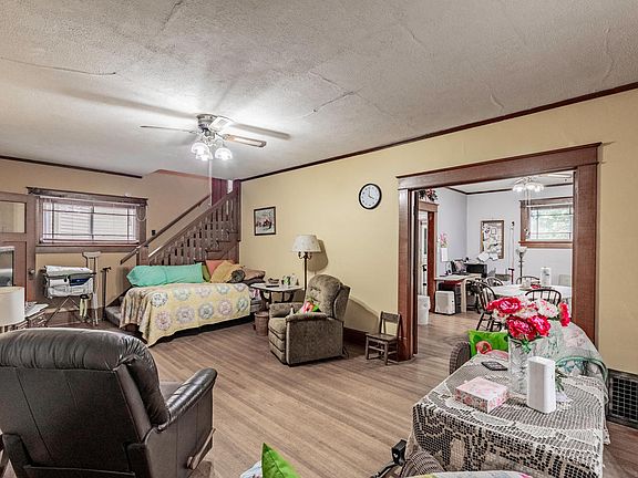 5th image of 307 Antique City Dr