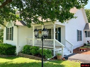230 Sharon Dr, Mountain Home, AR 72653