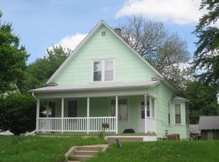 3927 S 36th St, Omaha, NE 68107