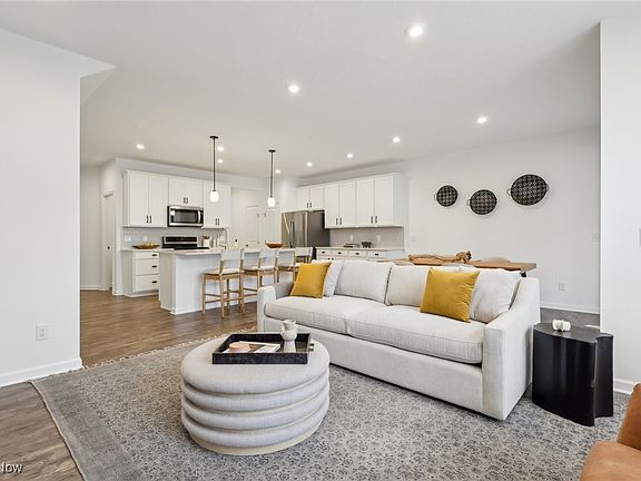 2nd image of 27660 Serviceberry Ct