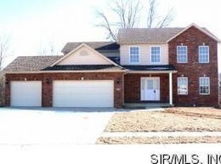 336 Quail Lake Dr, Troy, IL 62294