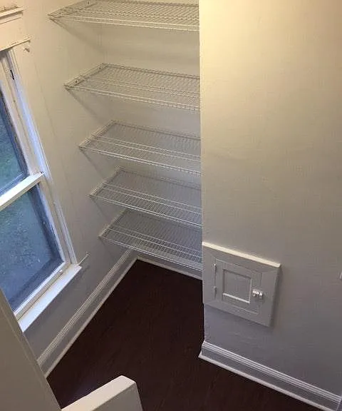 718 Linwood Ave #UPPER — Photo 7