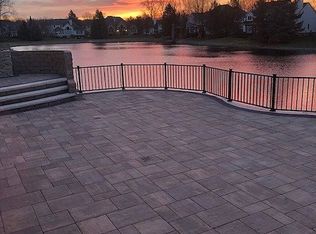 8759 Willow Pond Blvd, Sylvania, OH