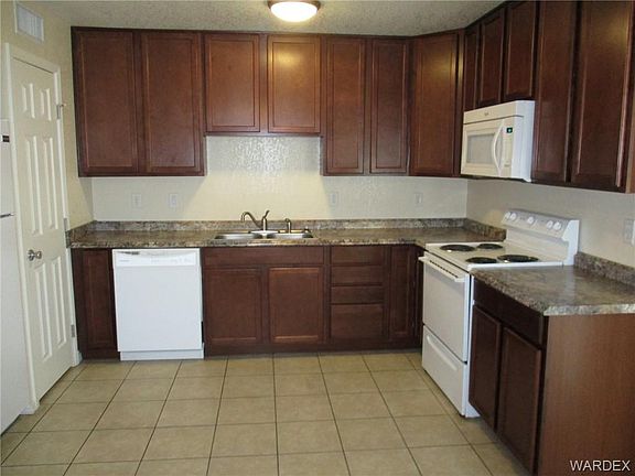 3rd image of 2801 Paloma Senda APT B