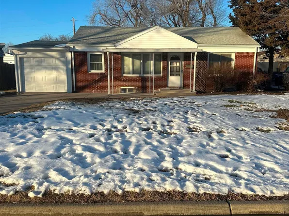 2304 W Greenfield St, Wichita, KS 67217