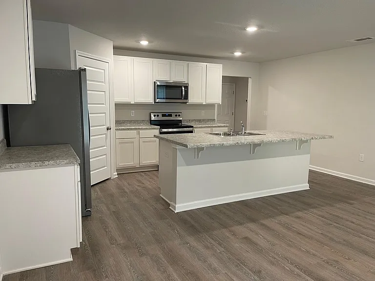 8649 Pathstone Blvd — Photo 20