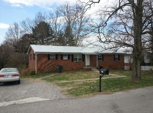 717 Clay Ave, Cookeville, TN 38501