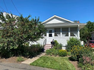 637 Main St, Tullytown, PA 19007