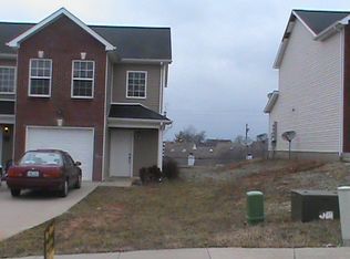 149 Darby Woods Ct, Radcliff, KY 40160