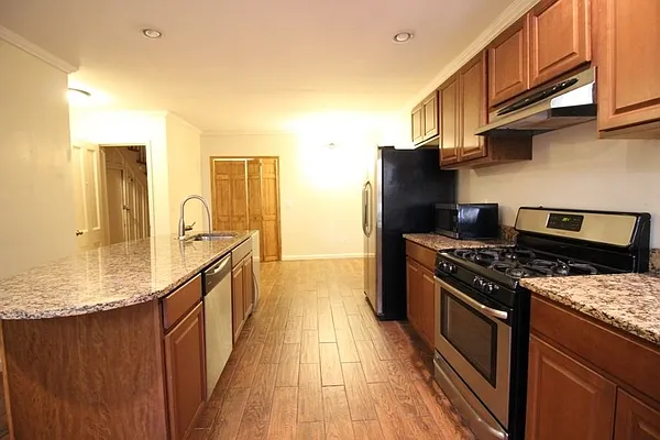 Rented by Bedford 6 Real Estate | media 4