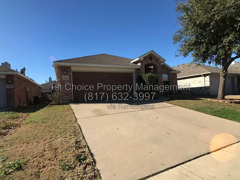 13213 Fencerow Rd — Photo 3