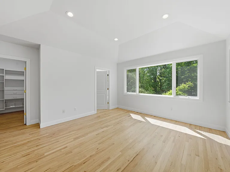 232 Riveredge Rd — Photo 29
