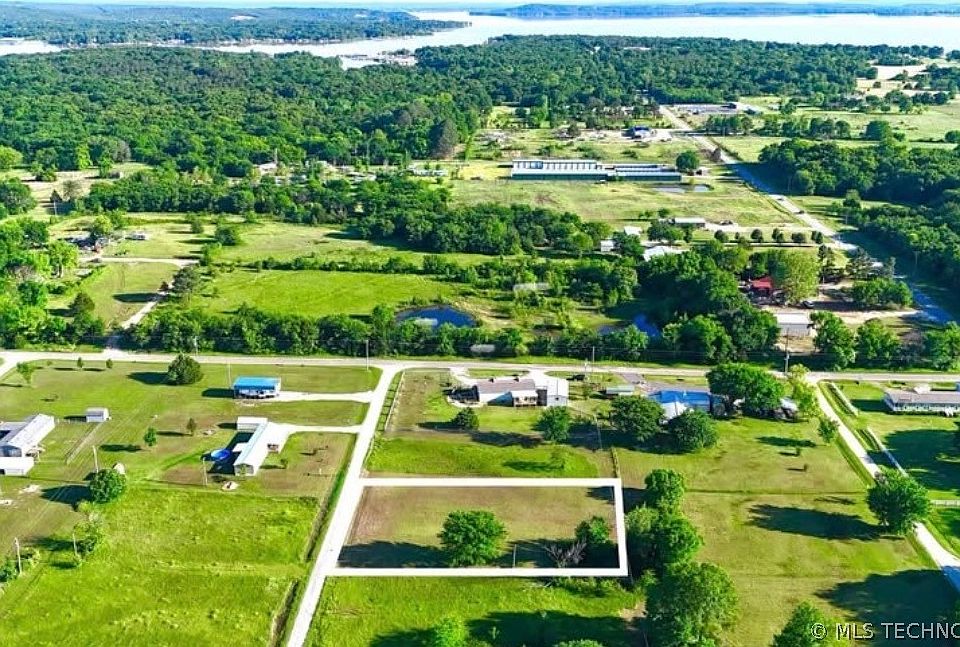 1st image of 17 S 4201st Rd