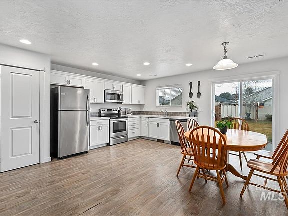 5th image of 15328 N Shiko Way