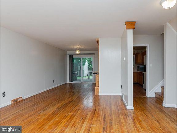 5th image of 4 N Avon Dr