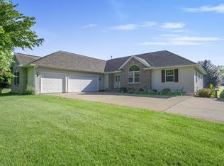 2135 Weaver Rd, Niles, MI 49120