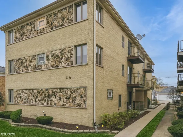 2431 N 77th Ave APT 2W, Elmwood Park, IL 60707