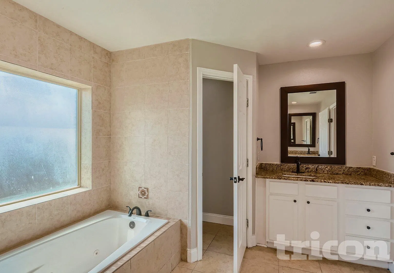4810 Lindsey Drive Rowlett TX — Photo 3