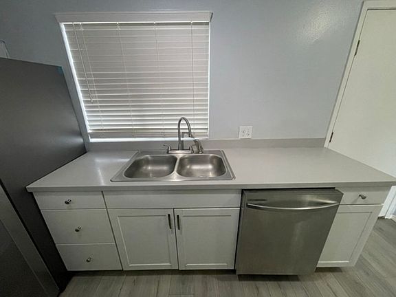 5th image of 4803 180th St SW APT A202
