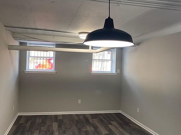 4th image of 2007 E Linnwood Ave #8B