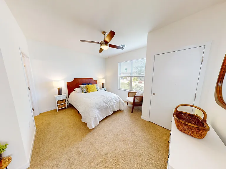 Shooting Star - Master Bedroom