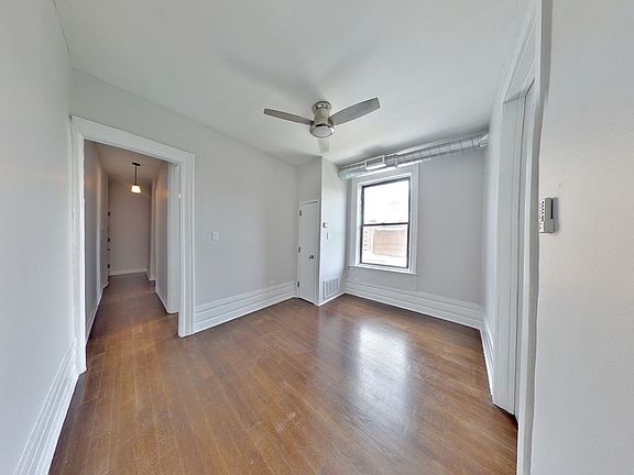 4th image of 696 Willoughby Ave APT 18